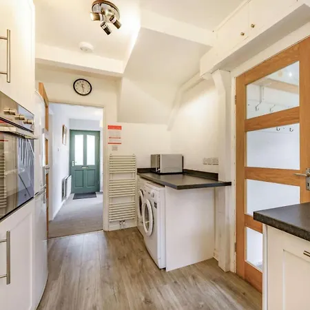 3 Bed In Oc-84638 קזיק