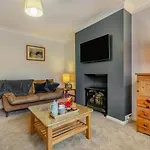 3 Bed In Oc-84638 *
