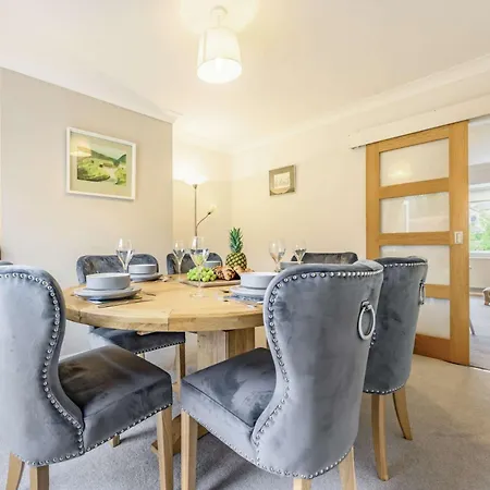 3 Bed In 84638