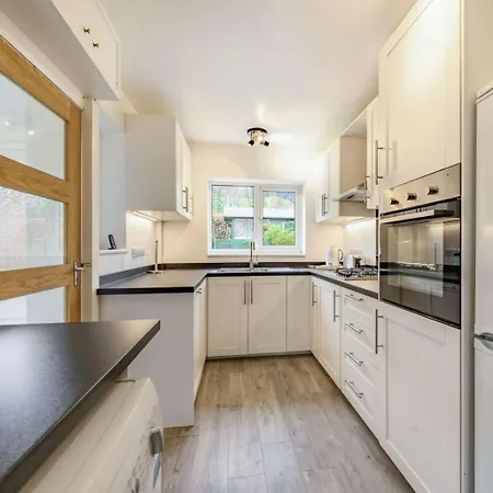 Holiday home 3 Bed In Oc-84638 *